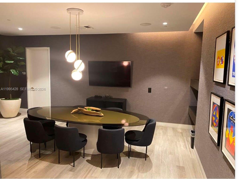 2831 S Bayshore Dr #406, Miami FL 33133