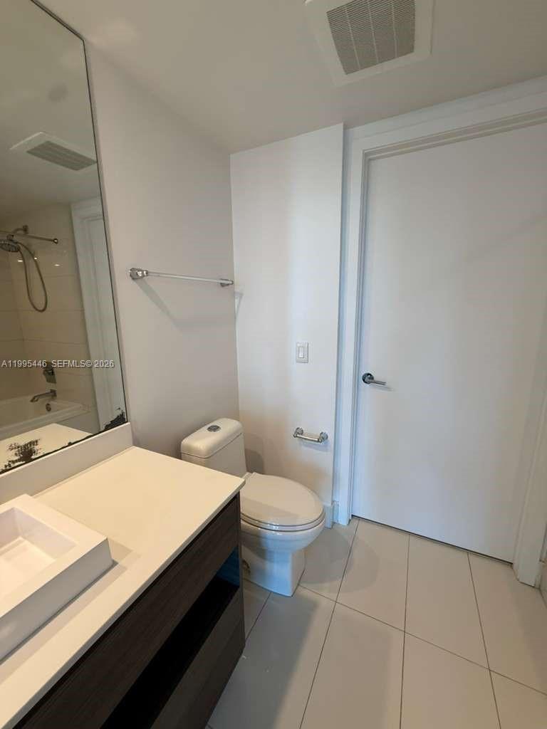 1100 S Miami Ave #2302, Miami FL 33130