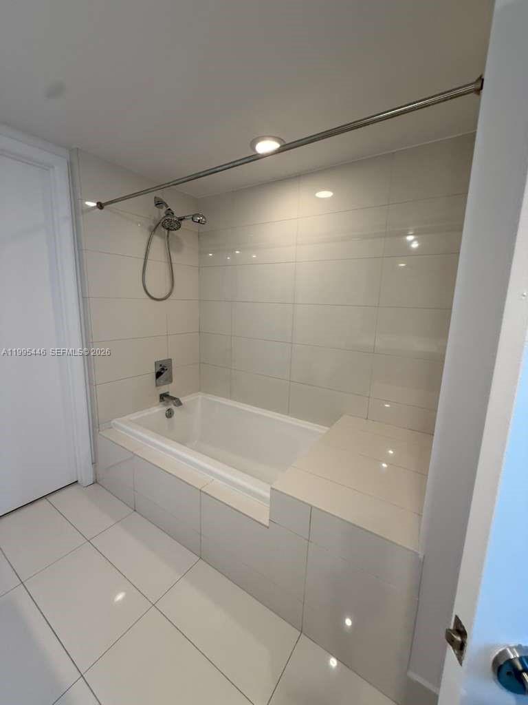 1100 S Miami Ave #2302, Miami FL 33130