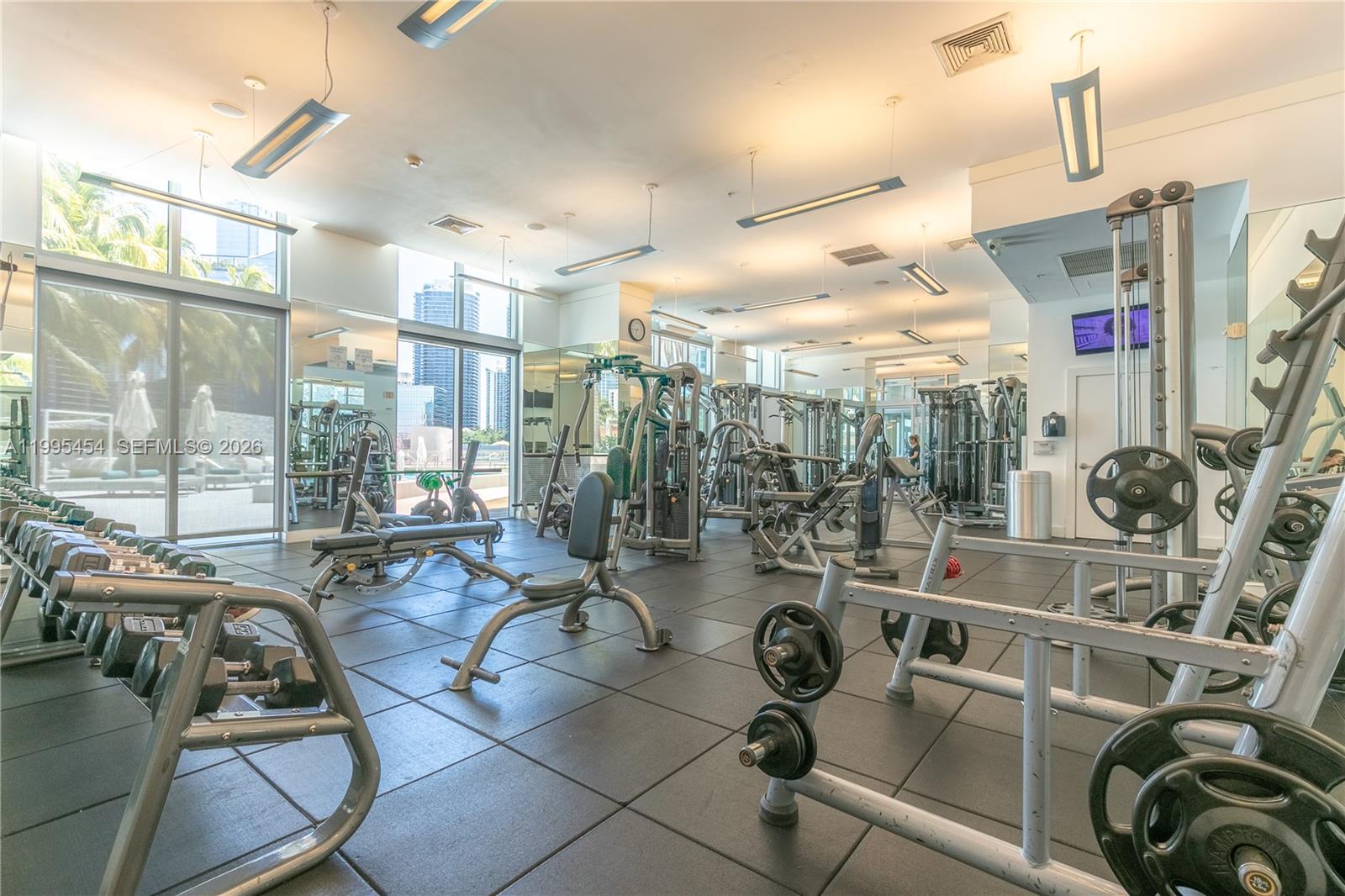90 SW 3rd St #3806, Miami FL 33130