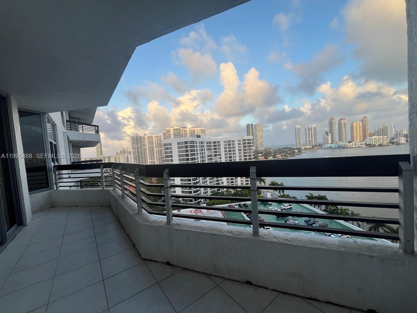 3530 Mystic Pointe Dr #1711, Aventura FL 33180