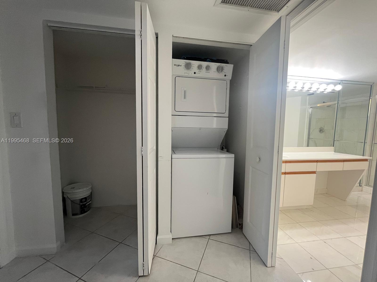 3530 Mystic Pointe Dr #1711, Aventura FL 33180