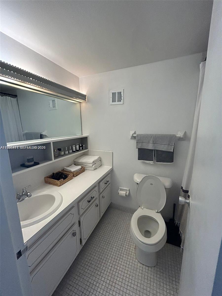 1200 West Ave #728, Miami Beach FL 33139