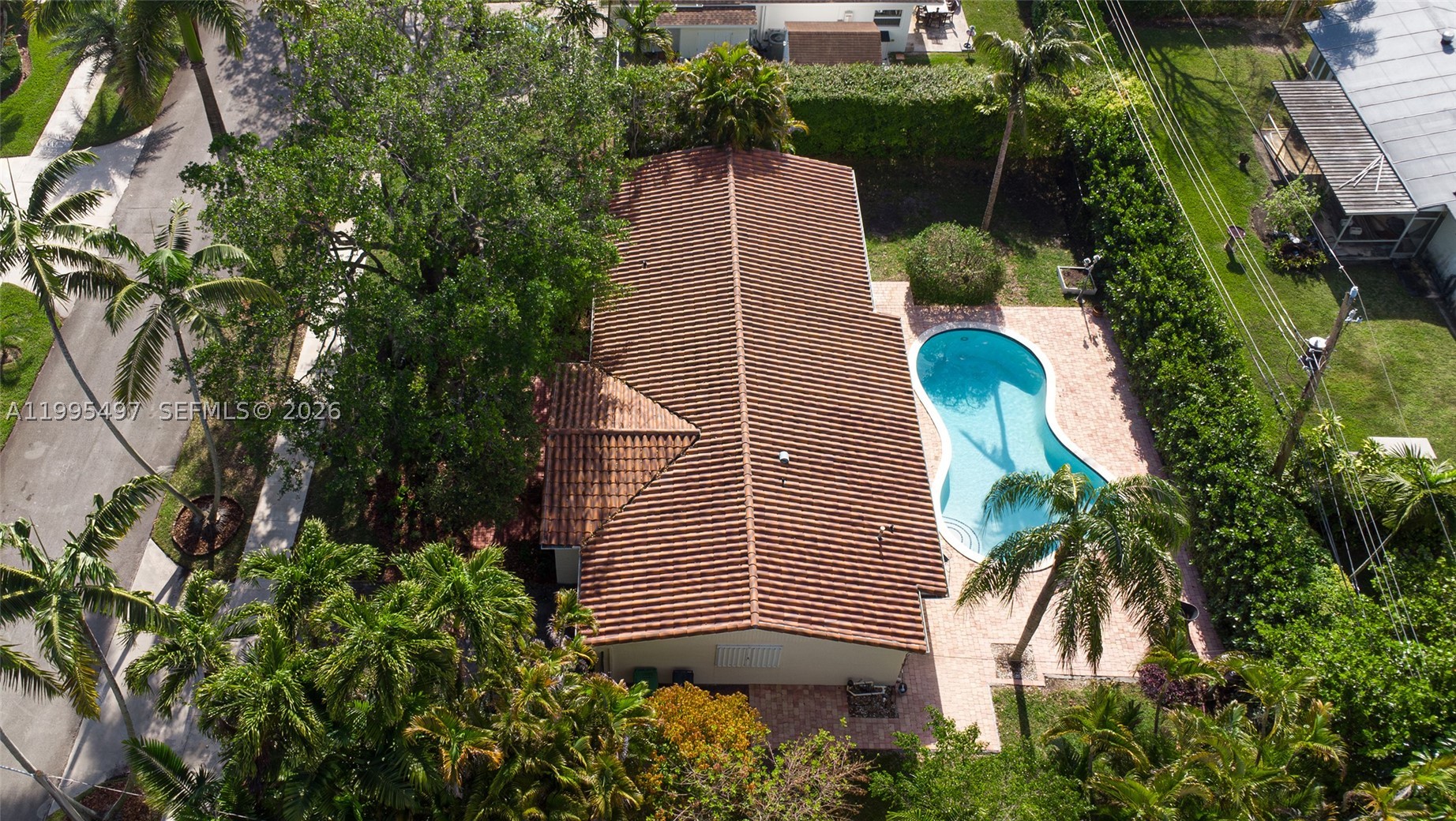 9370 SW 82nd St, Miami FL 33173