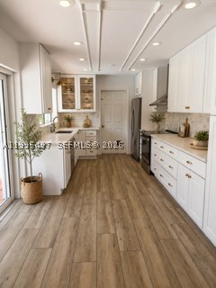9370 SW 82nd St, Miami FL 33173