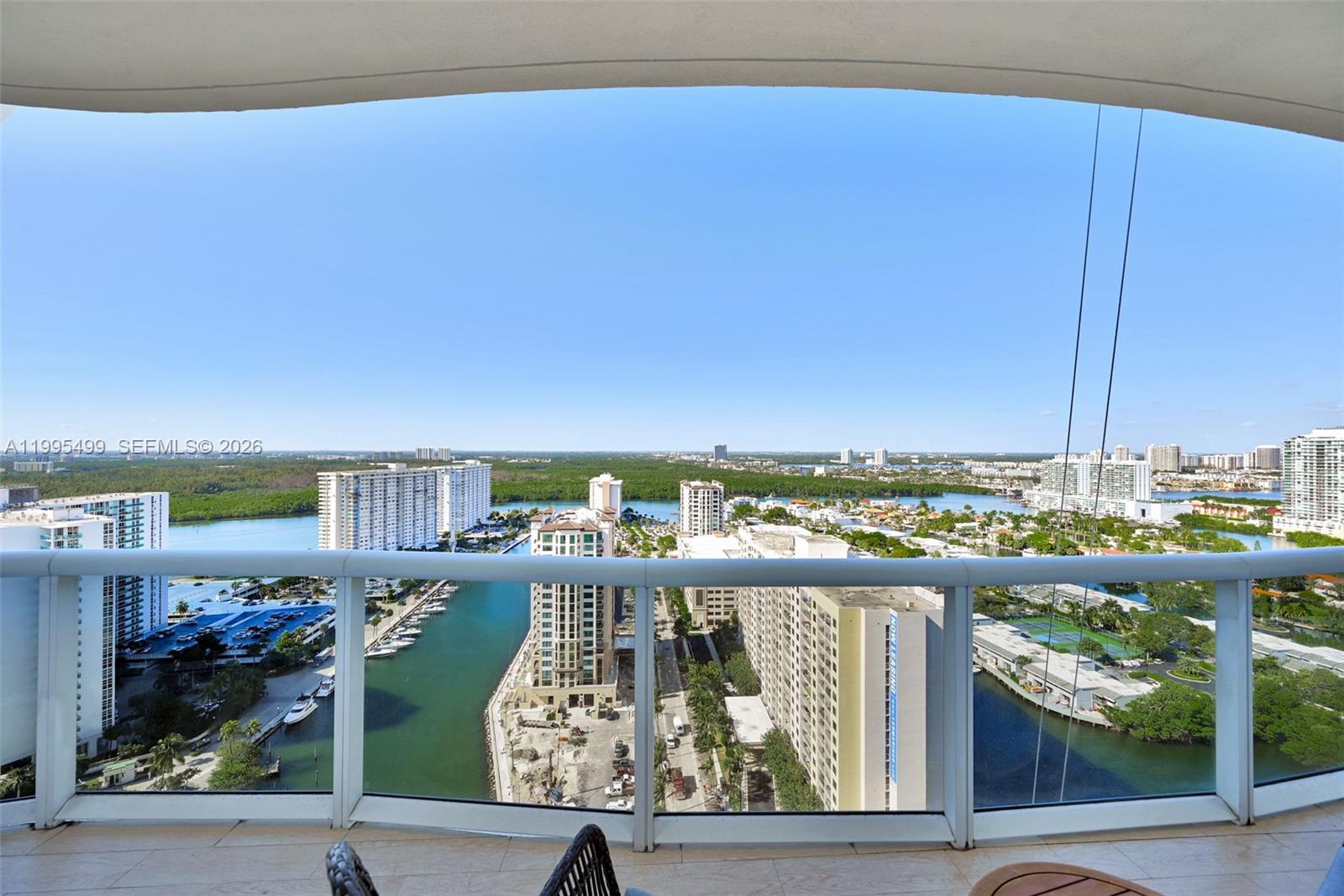 15901 Collins Ave #2405, Sunny Isles Beach FL 33160