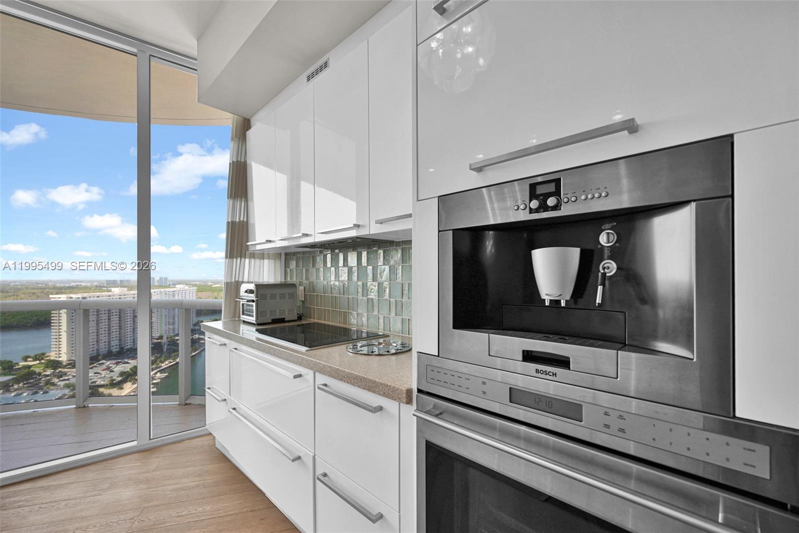 15901 Collins Ave #2405, Sunny Isles Beach FL 33160
