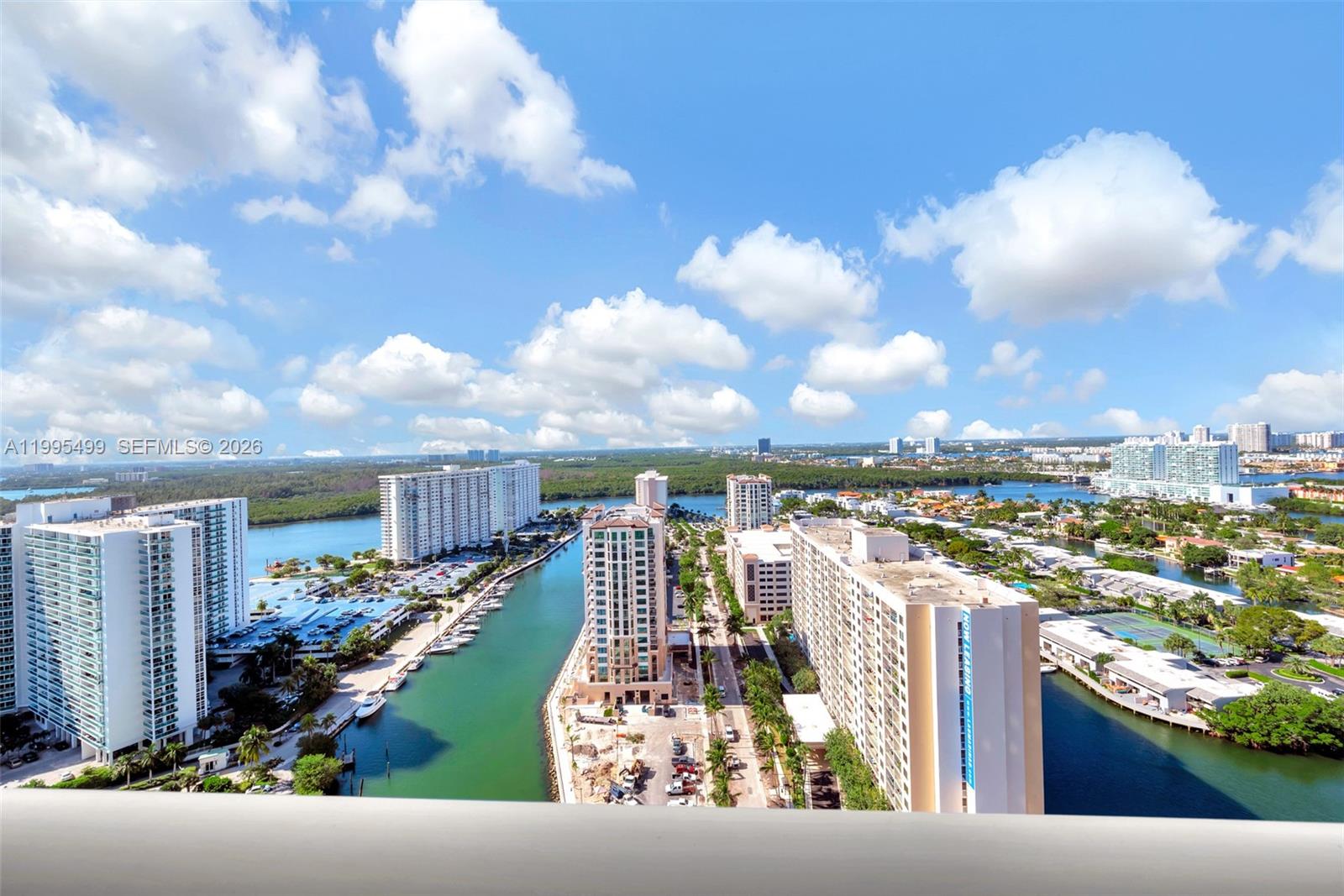 15901 Collins Ave #2405, Sunny Isles Beach FL 33160