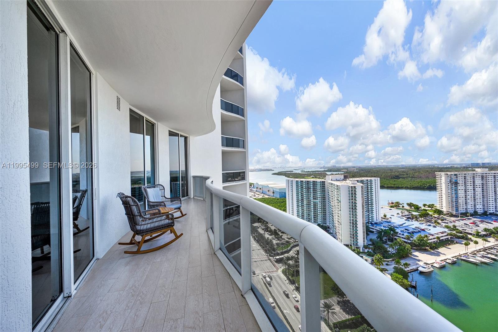 15901 Collins Ave #2405, Sunny Isles Beach FL 33160