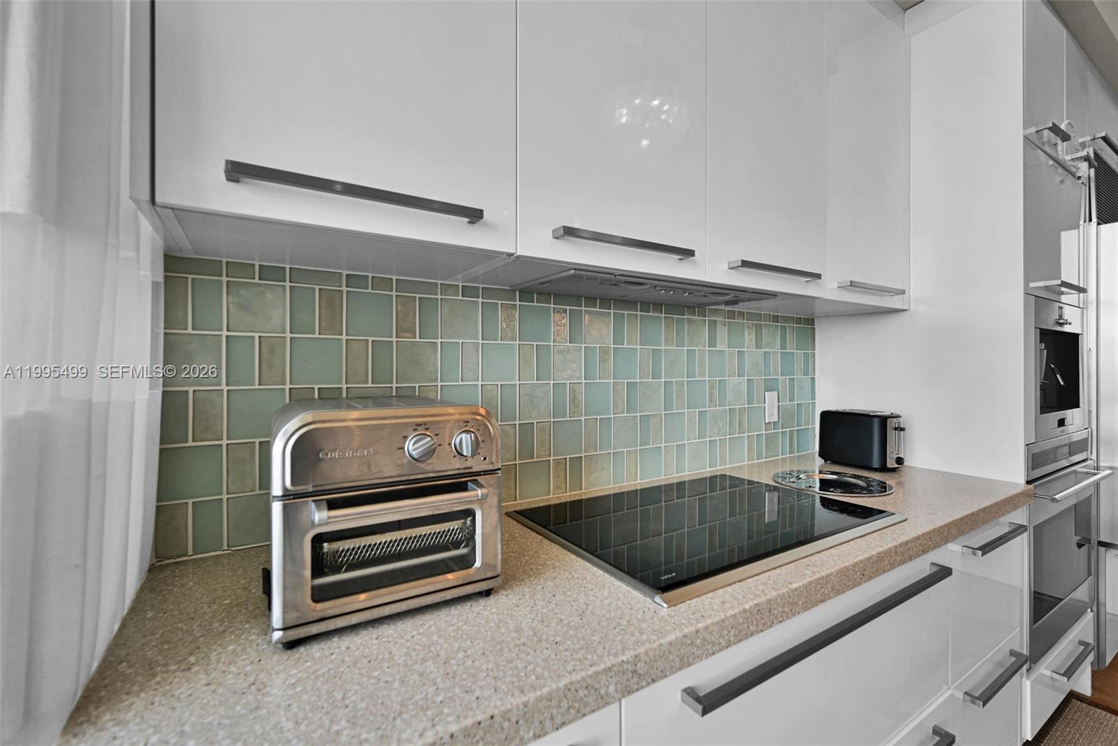 15901 Collins Ave #2405, Sunny Isles Beach FL 33160