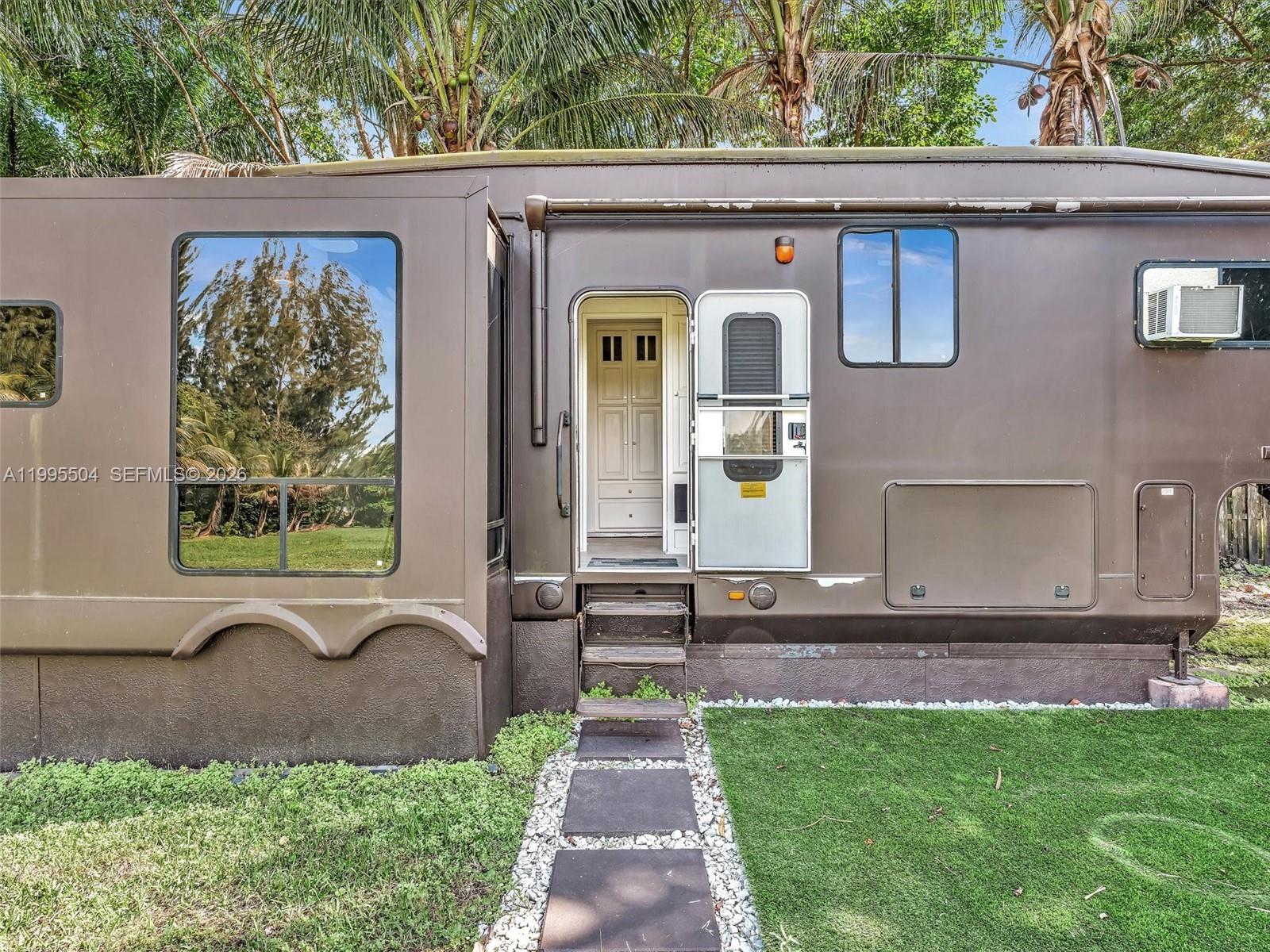 6920 SW 182nd Way #-, Southwest Ranches FL 33331