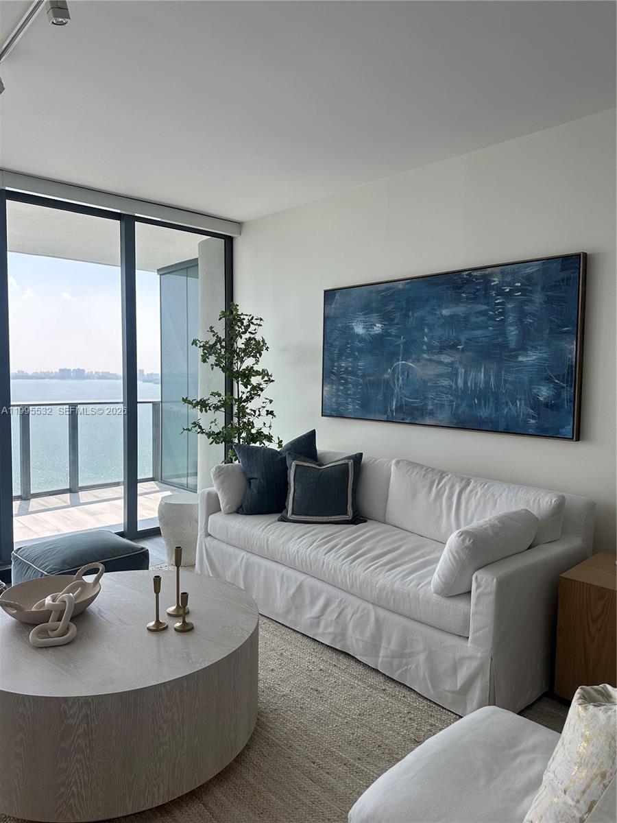 3131 NE 7th Ave #2103, Miami FL 33137