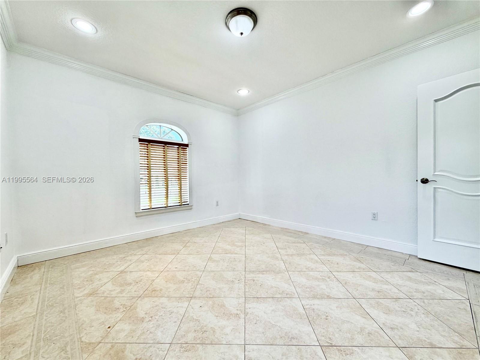 5023 NW 94th Doral Pl #5023, Doral FL 33178