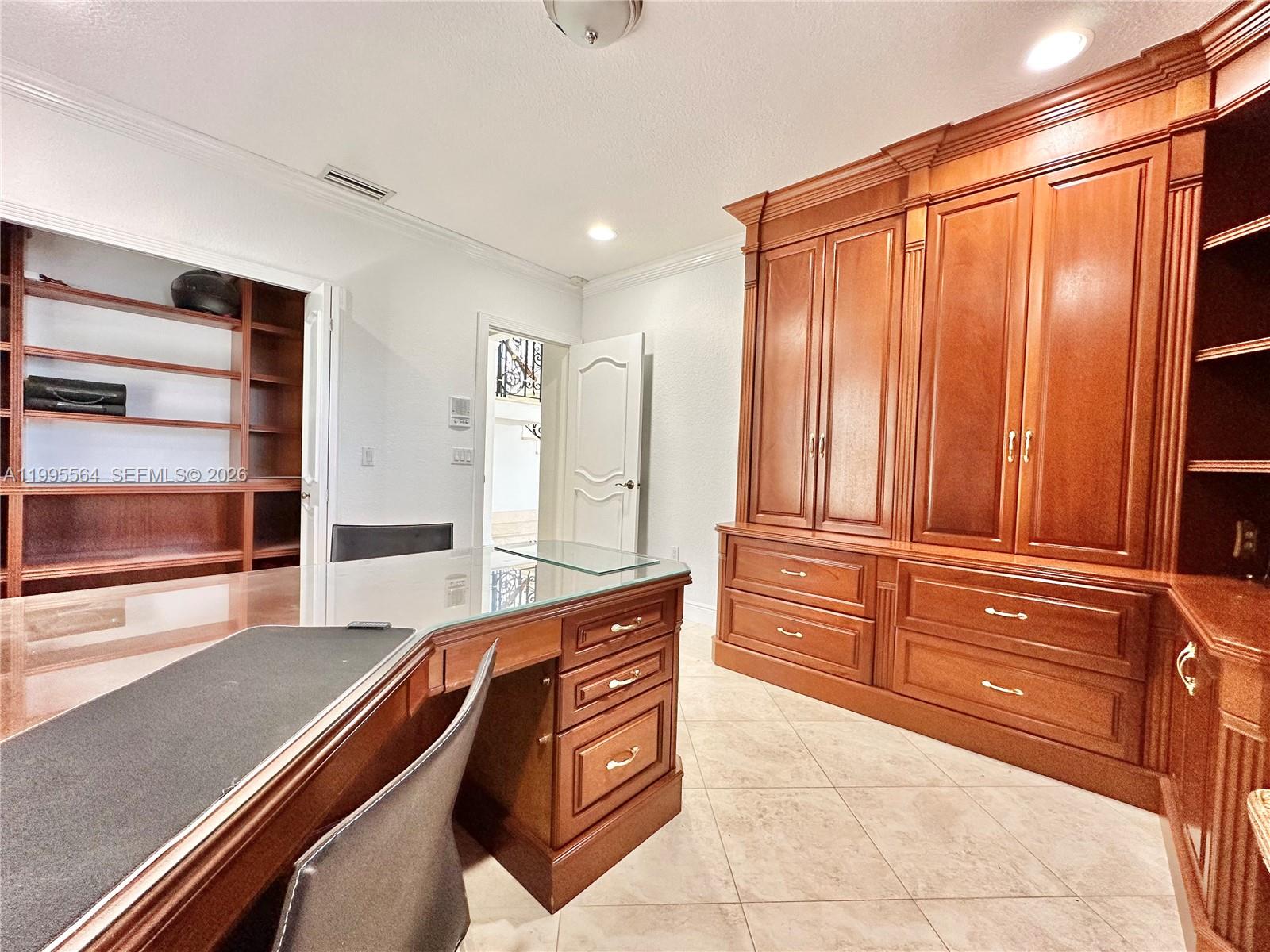 5023 NW 94th Doral Pl #5023, Doral FL 33178