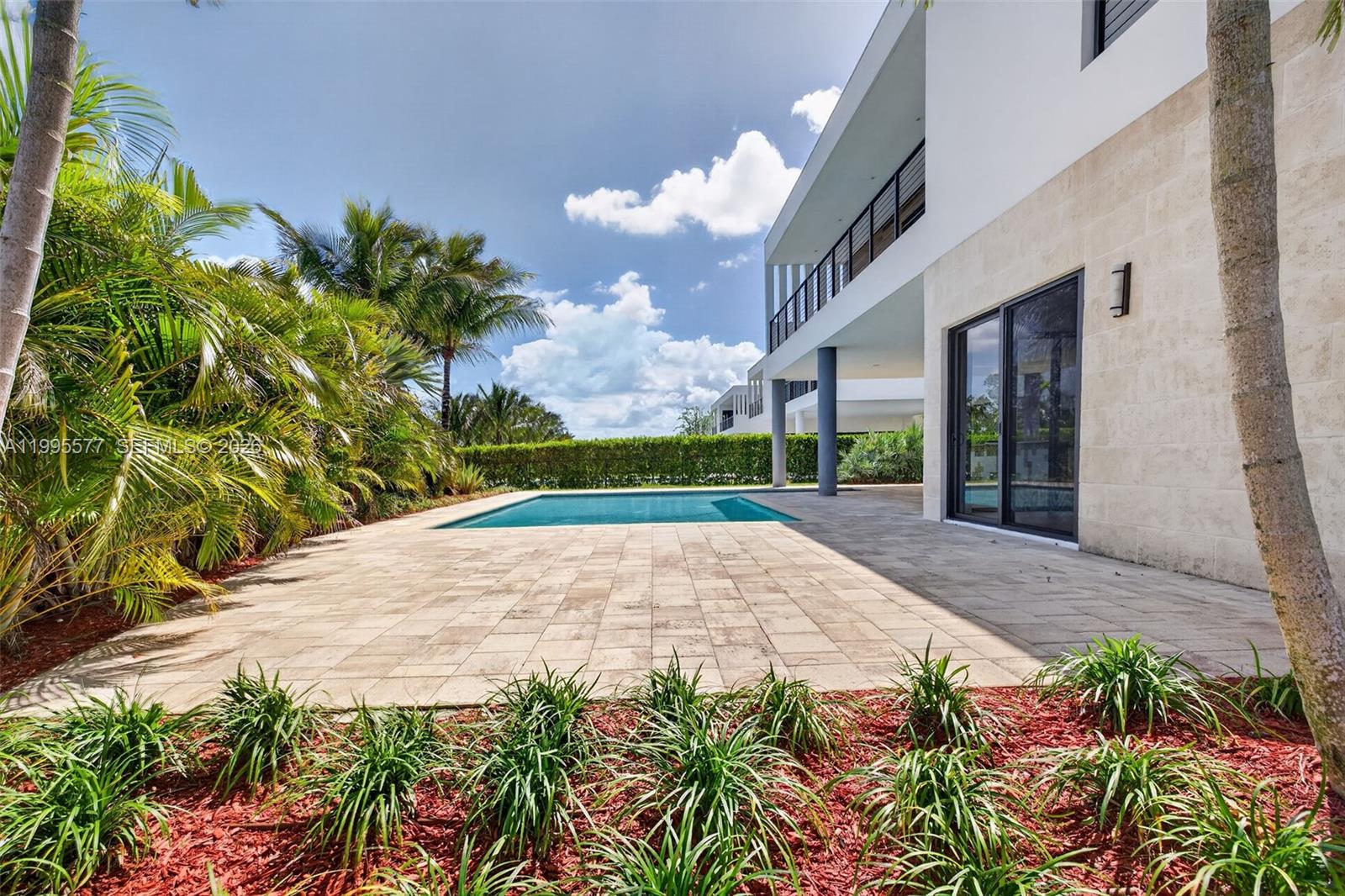16709 Botaniko, Weston FL 33326