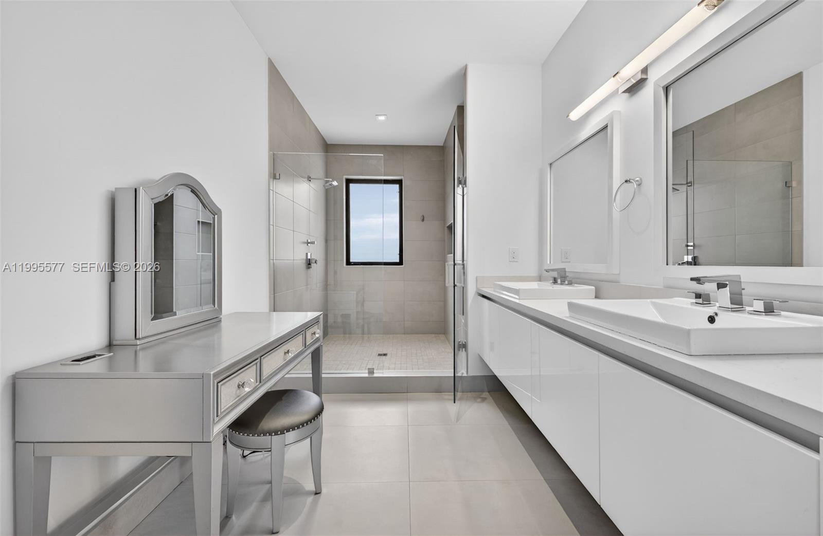 16709 Botaniko, Weston FL 33326