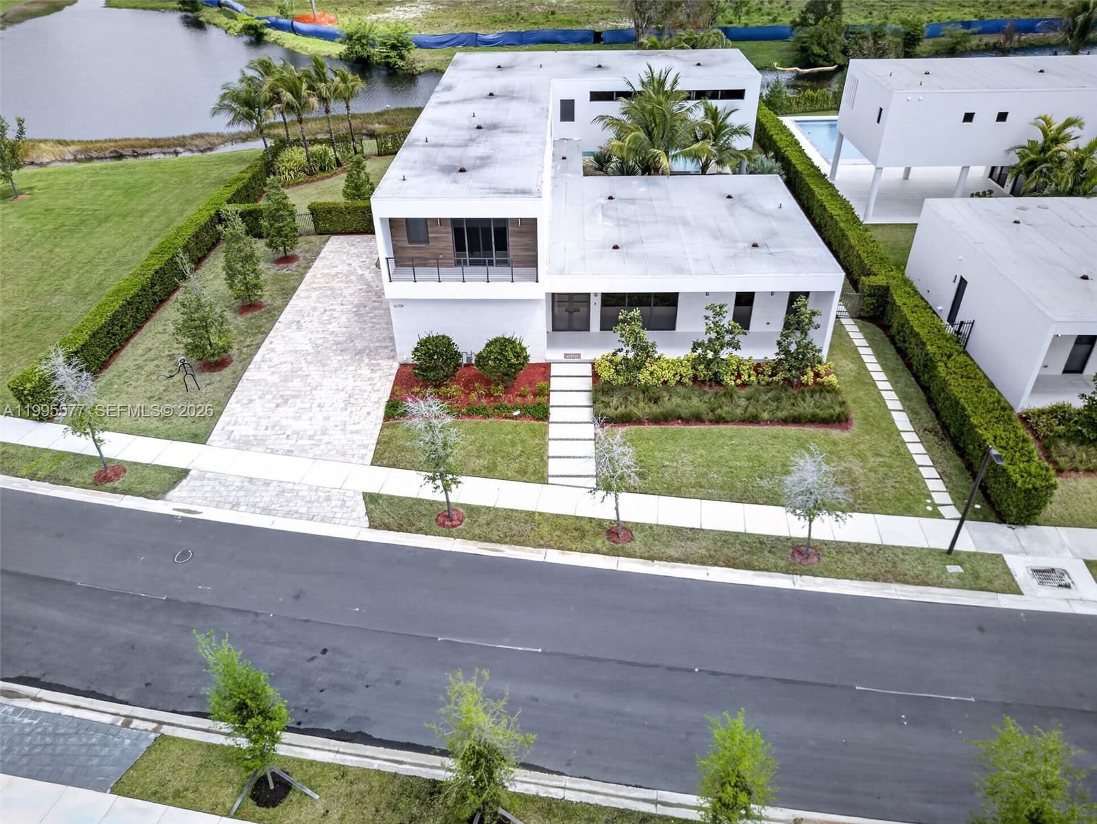 16709 Botaniko, Weston FL 33326
