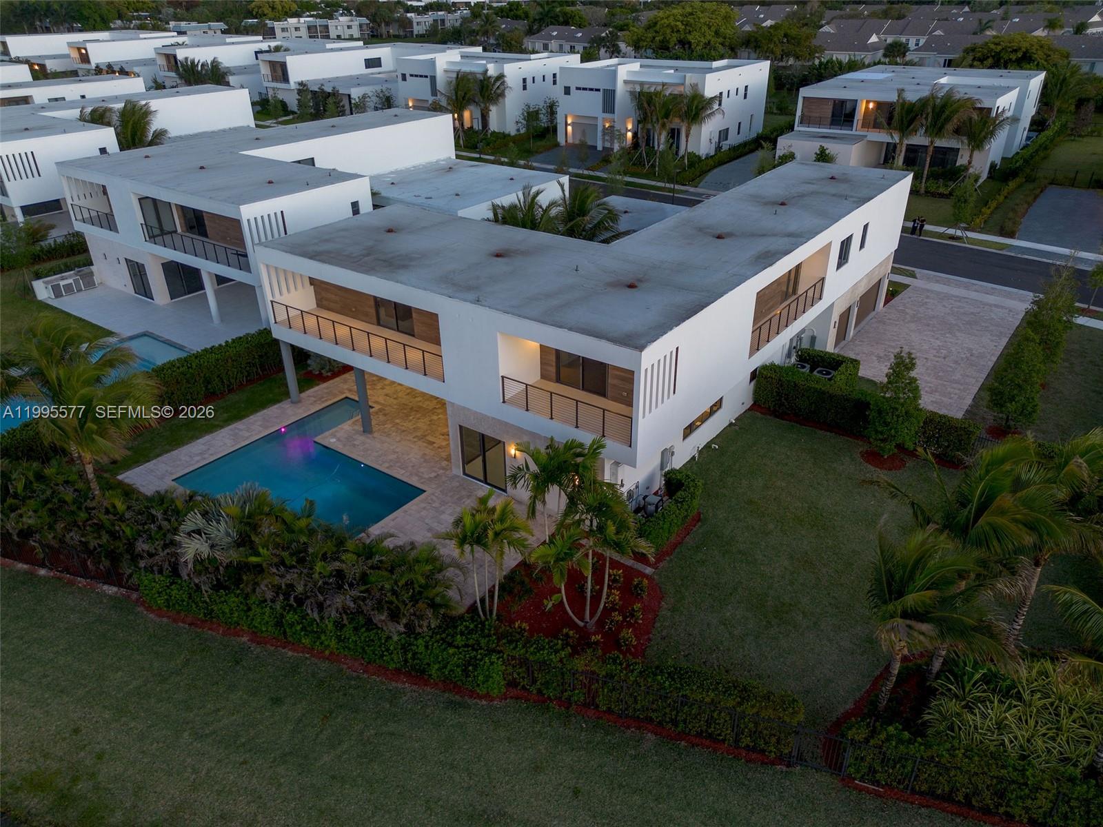 16709 Botaniko, Weston FL 33326