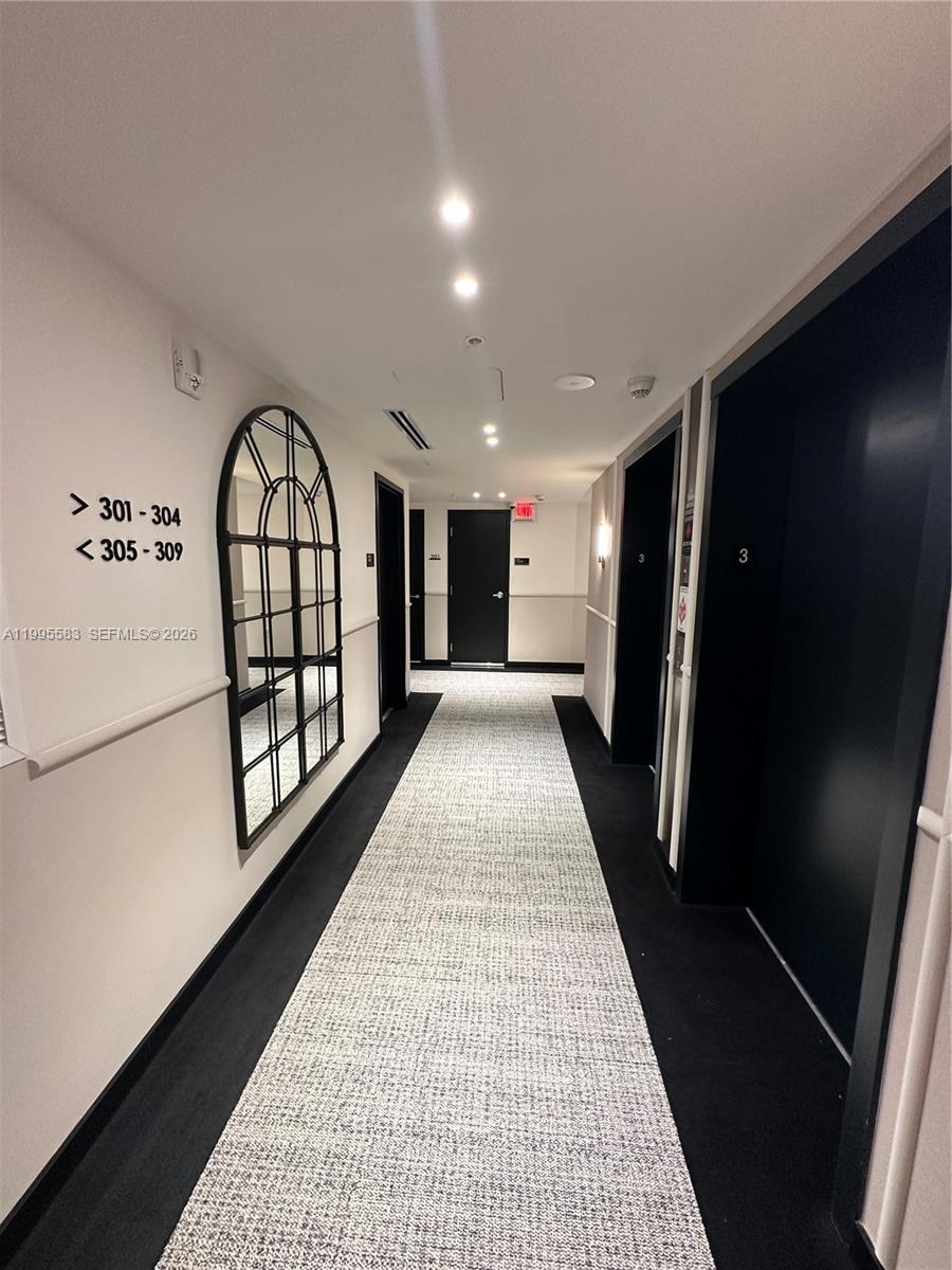 4220 Laguna St #308, Coral Gables FL 33146