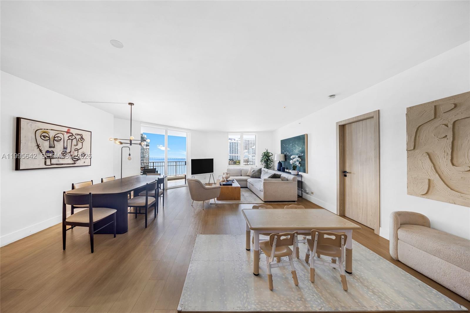 701 Brickell Key Blvd #1112, Miami FL 33131
