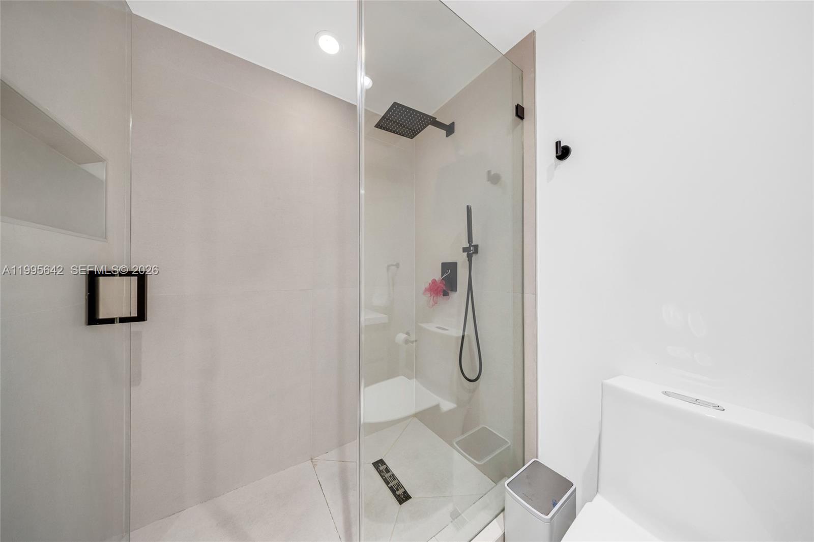701 Brickell Key Blvd #1112, Miami FL 33131
