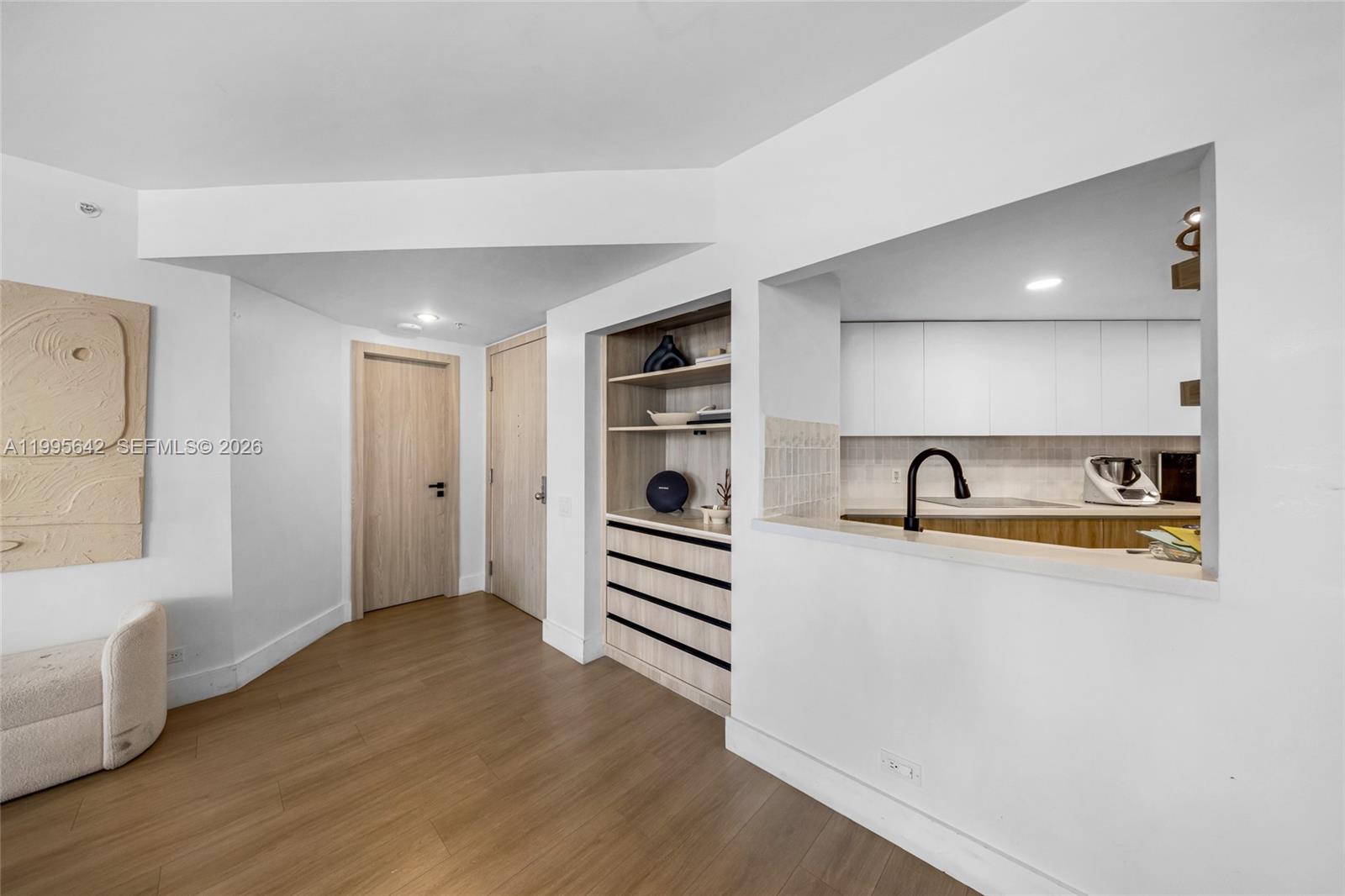 701 Brickell Key Blvd #1112, Miami FL 33131