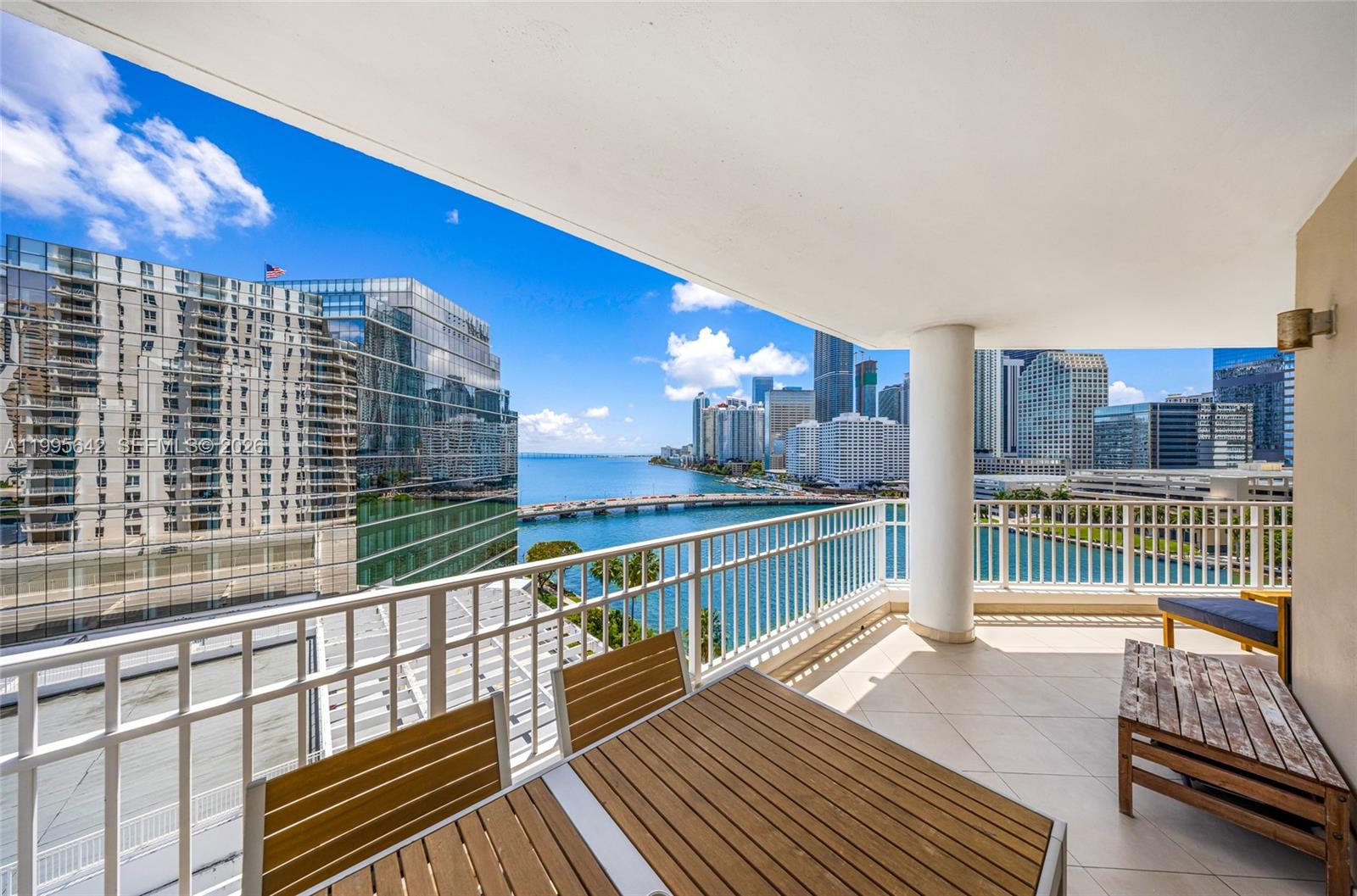 701 Brickell Key Blvd #1112, Miami FL 33131