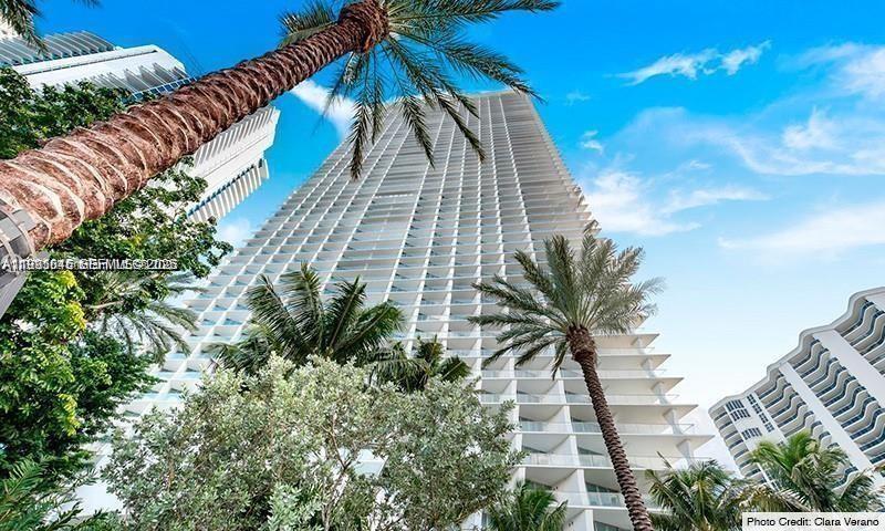 16901 Collins Ave #904, Sunny Isles Beach FL 33160