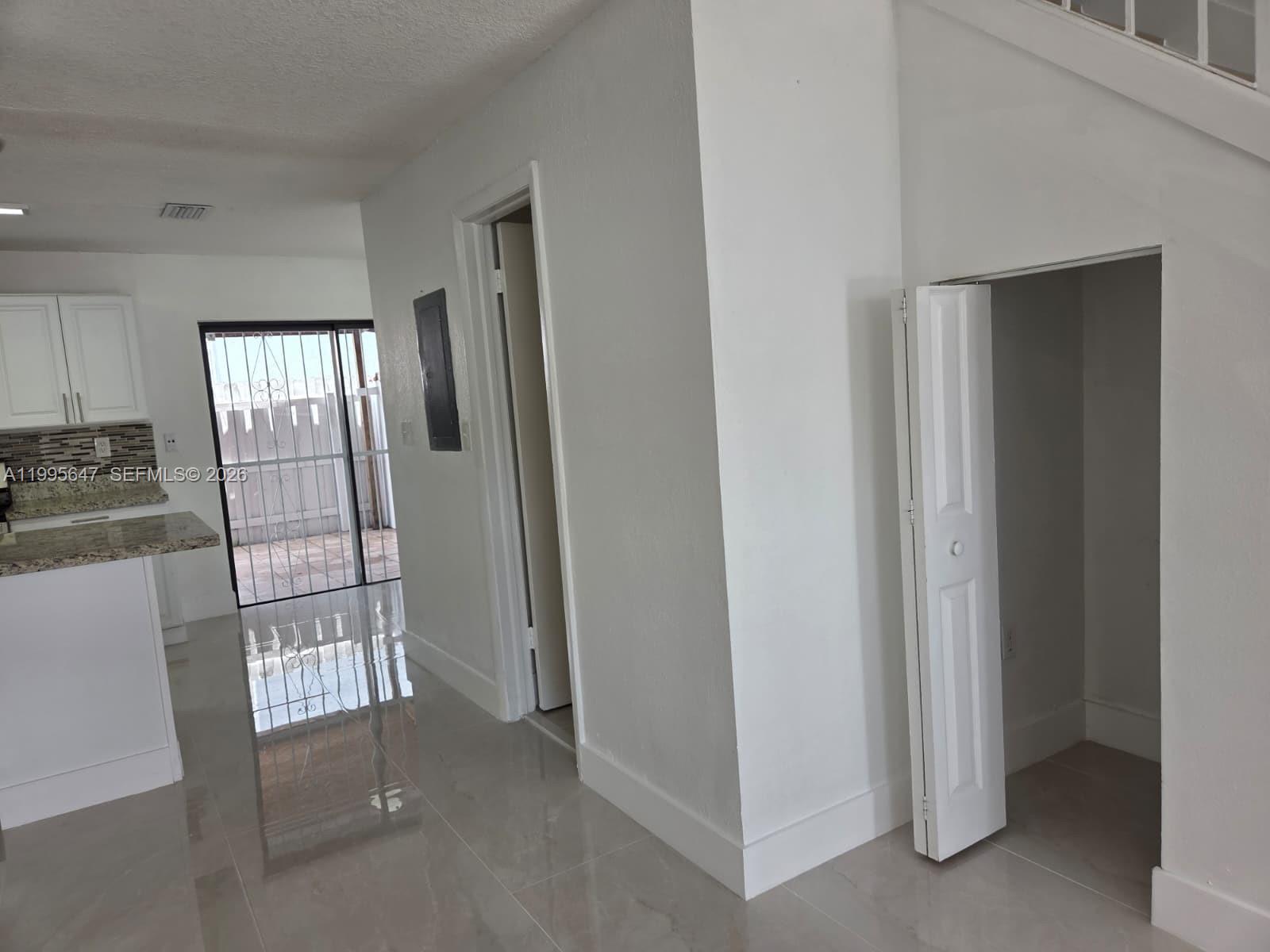 550 SW 115th Ave #405H, Sweetwater FL 33174