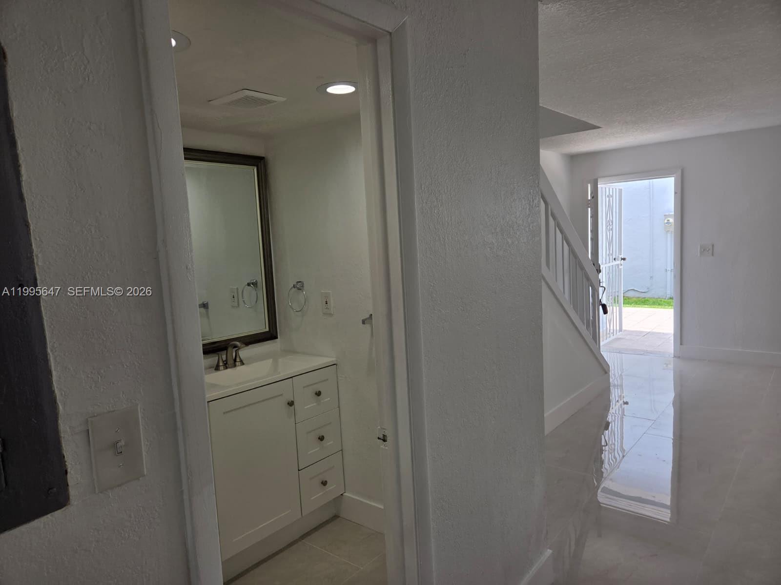 550 SW 115th Ave #405H, Sweetwater FL 33174