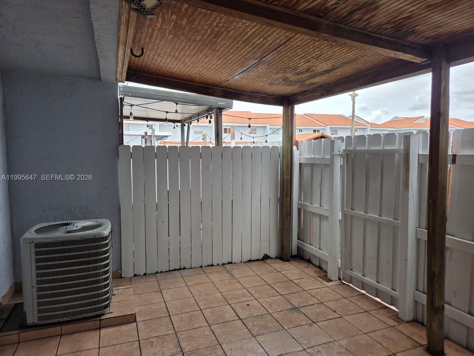 550 SW 115th Ave #405H, Sweetwater FL 33174