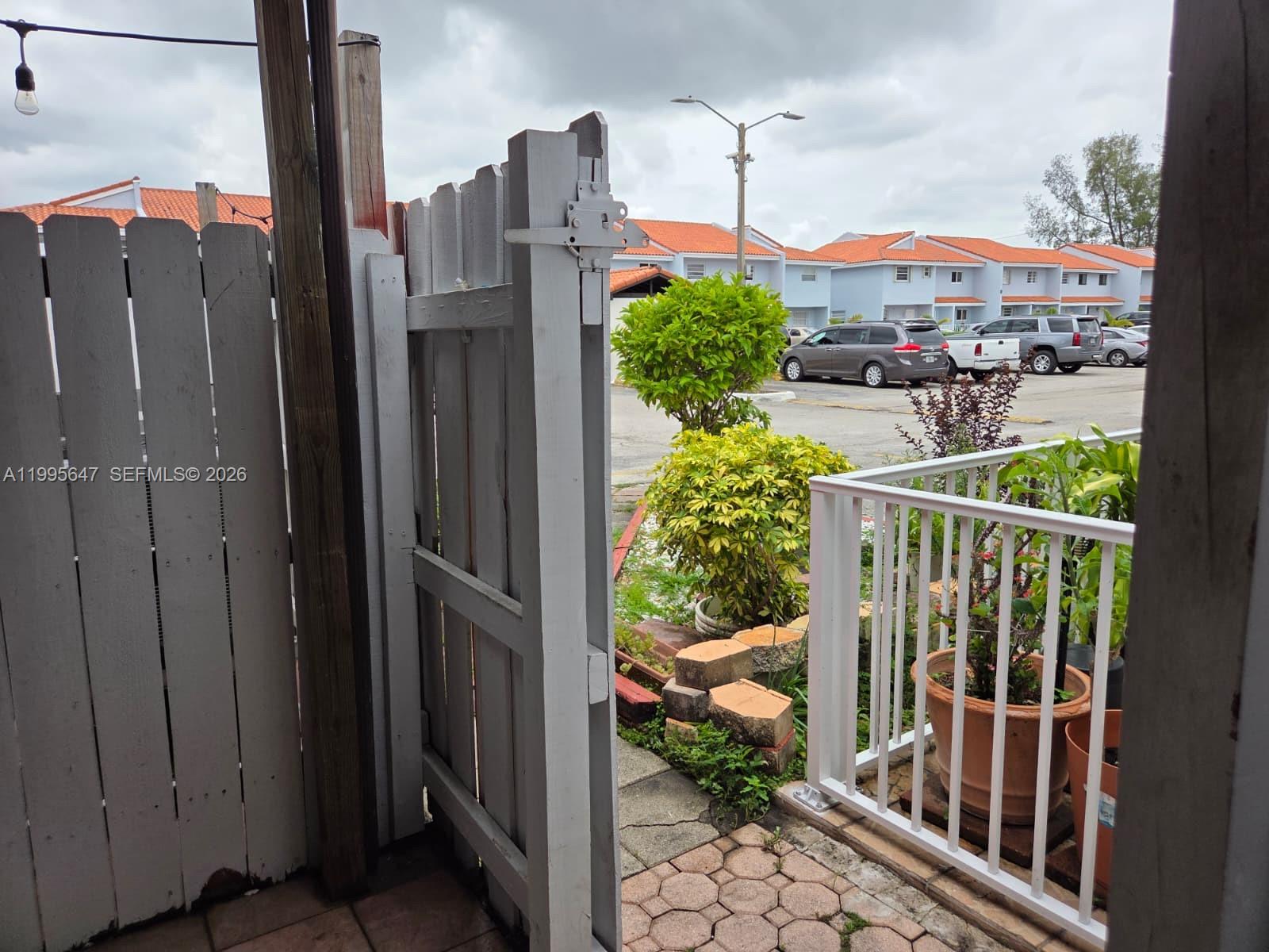 550 SW 115th Ave #405H, Sweetwater FL 33174