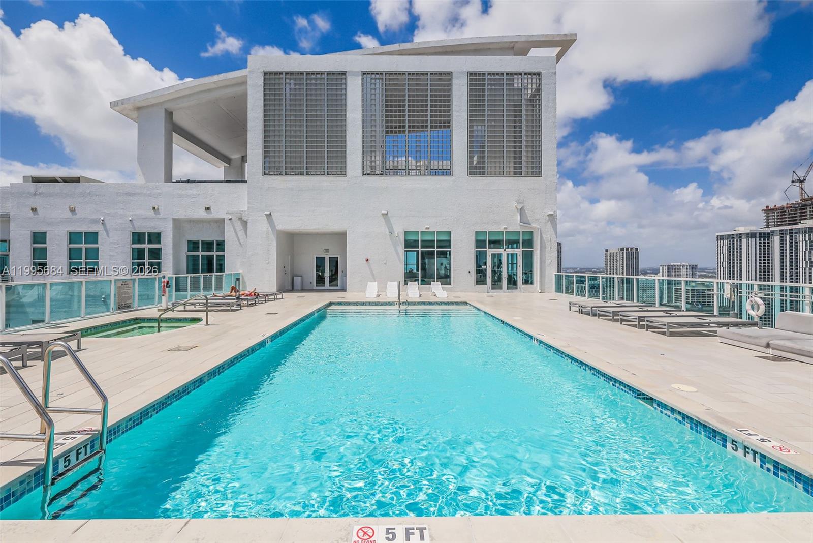 133 NE 2nd Ave #611, Miami FL 33132
