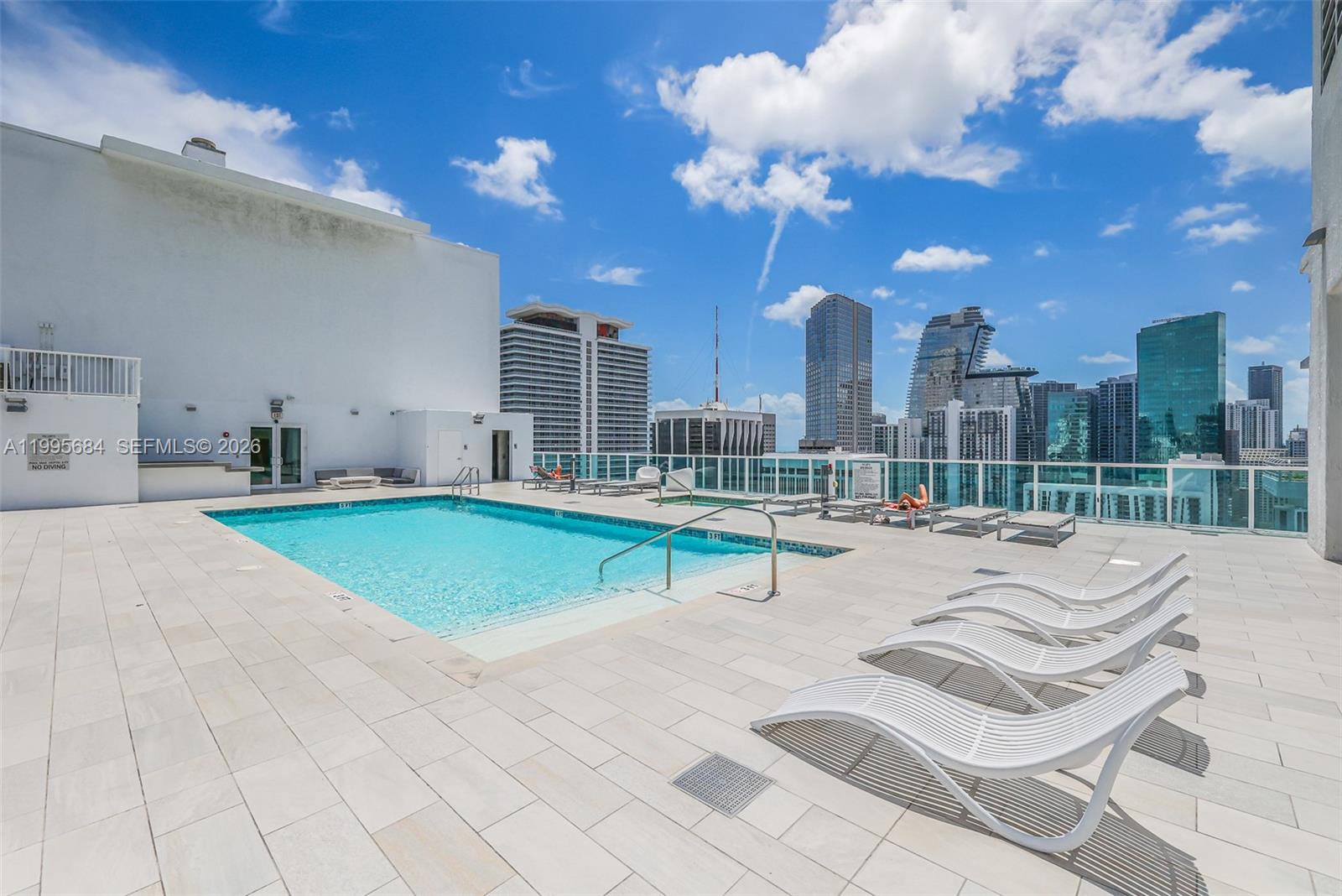 133 NE 2nd Ave #611, Miami FL 33132