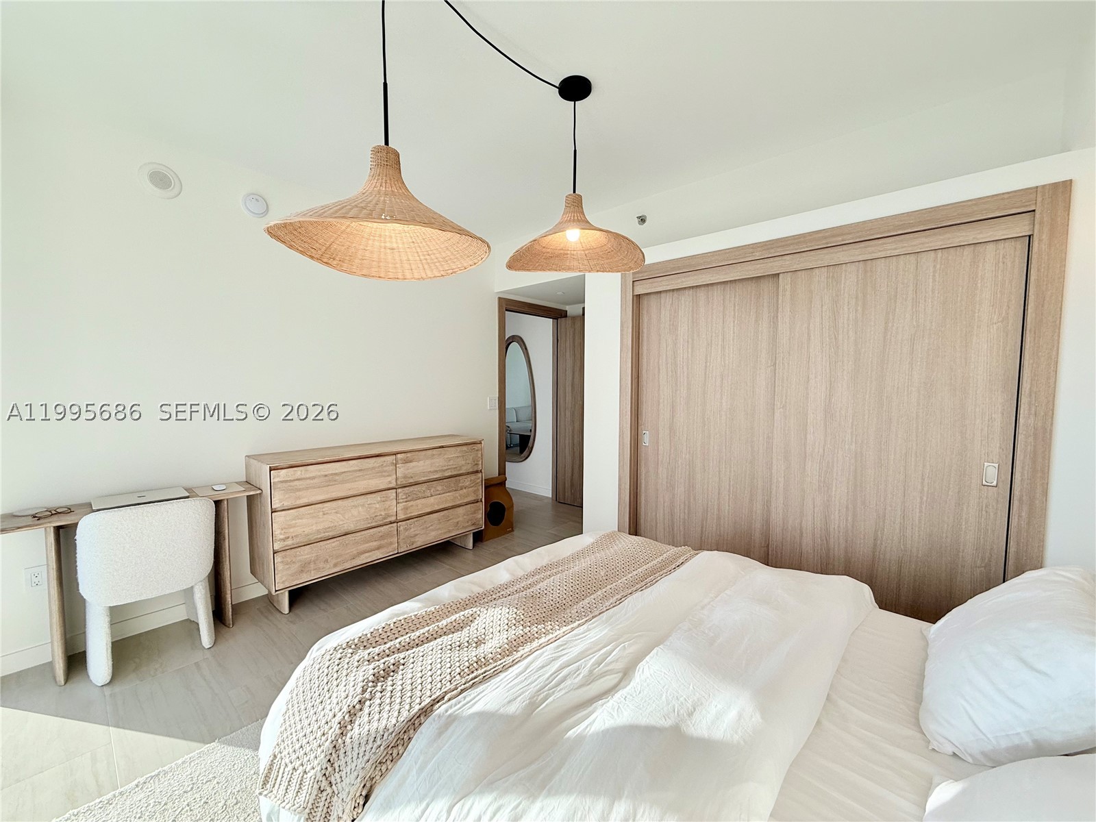 495 Brickell Ave #5106, Miami FL 33131