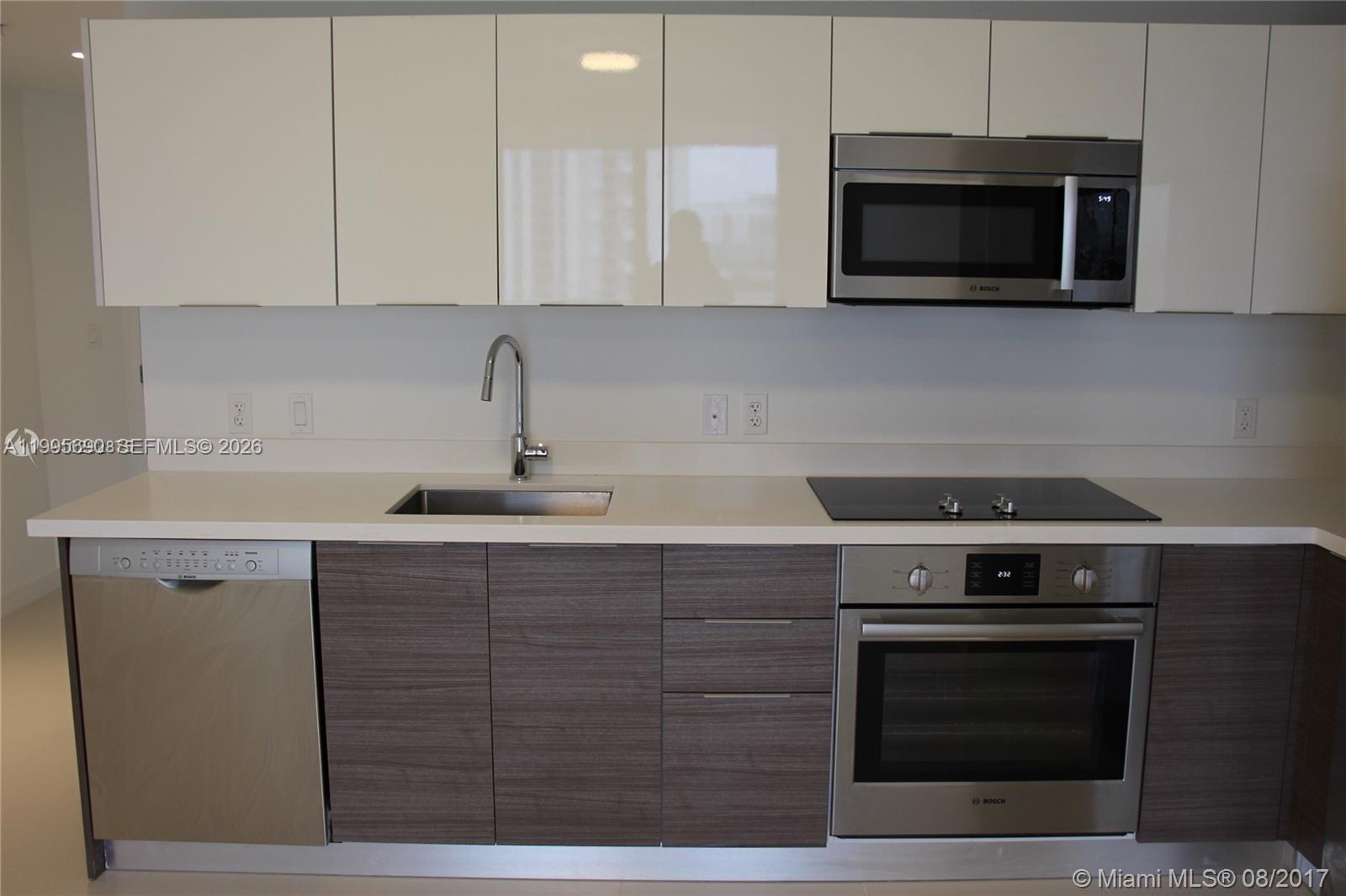 1010 SW 2nd Ave #810, Miami FL 33130