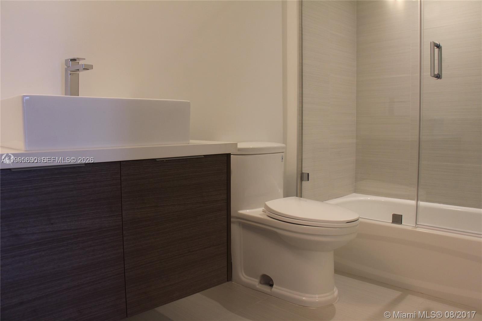 1010 SW 2nd Ave #810, Miami FL 33130