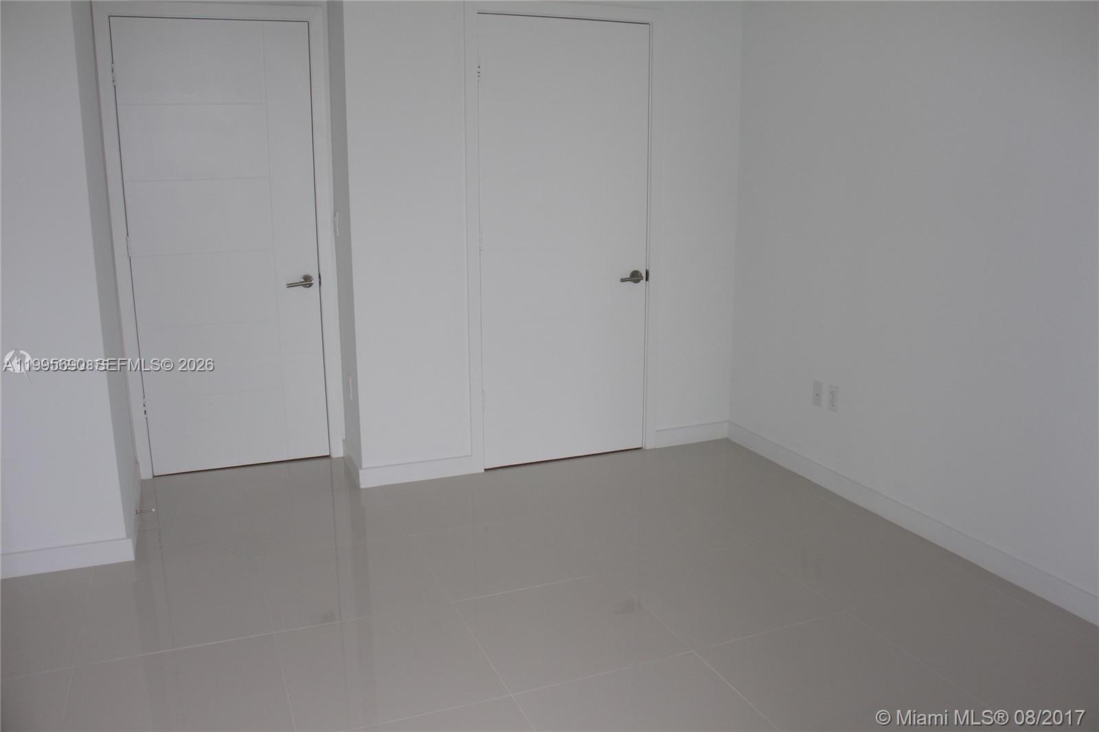 1010 SW 2nd Ave #810, Miami FL 33130