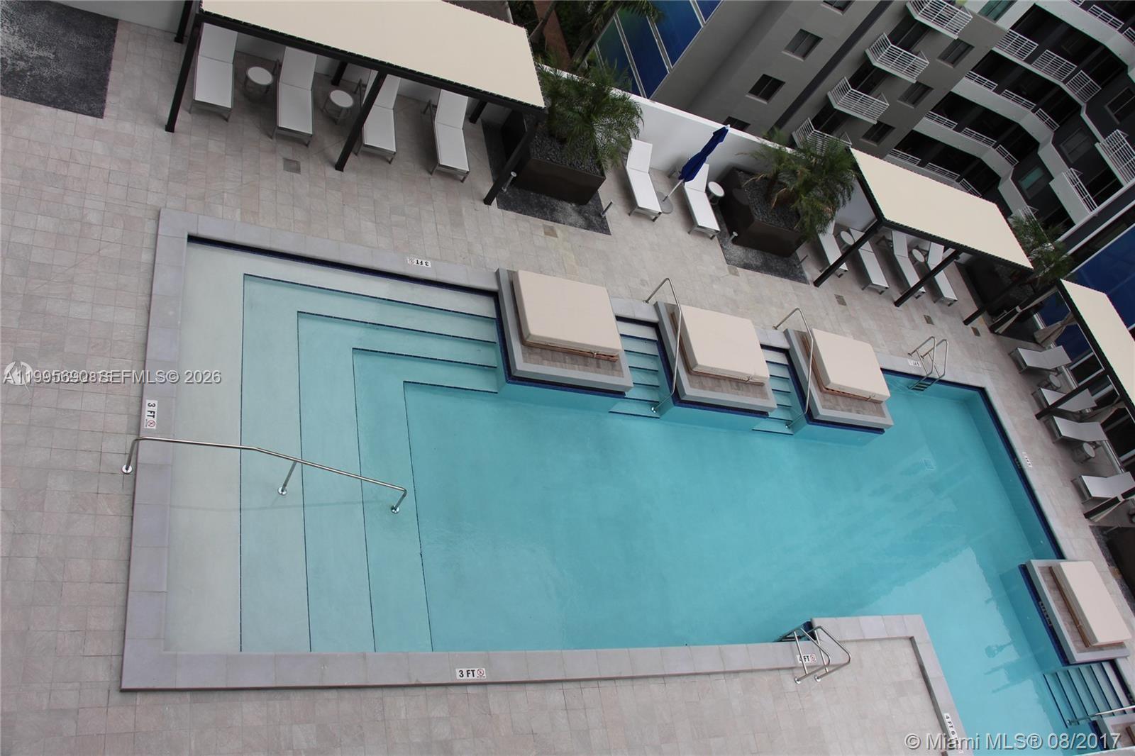 1010 SW 2nd Ave #810, Miami FL 33130