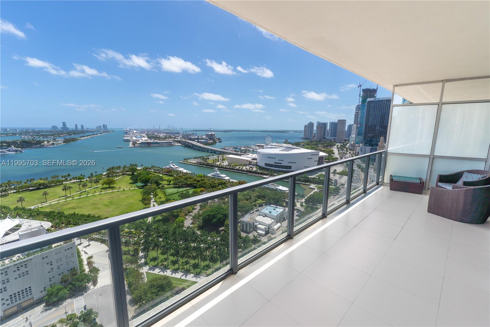 1100 Biscayne Blvd #2902, Miami FL 33132