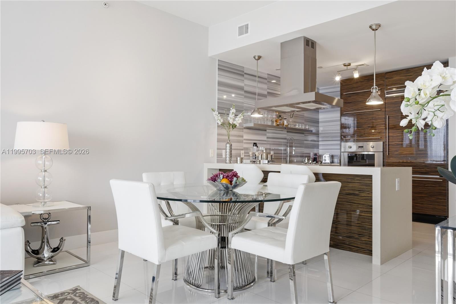 1100 Biscayne Blvd #2902, Miami FL 33132