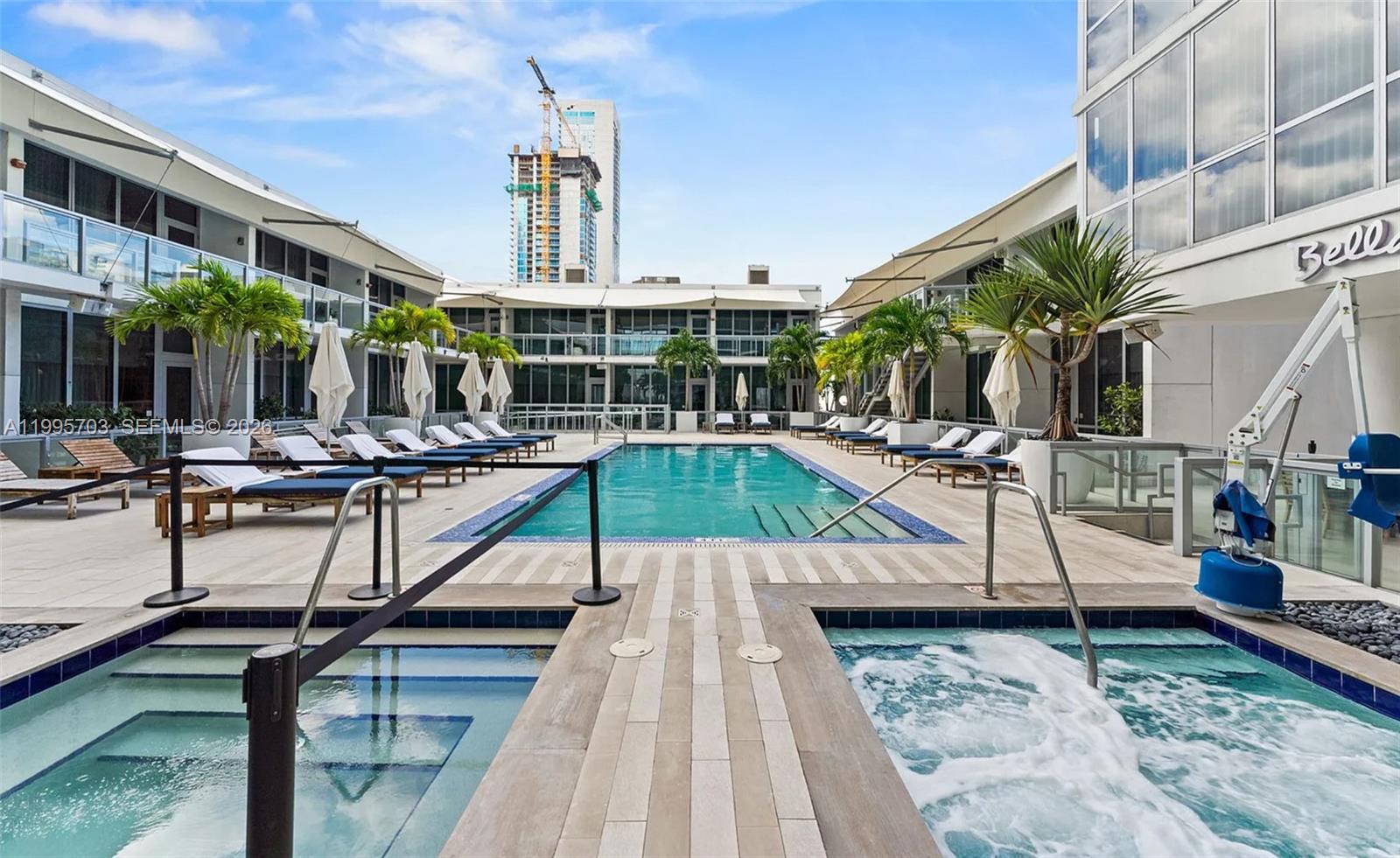 1100 Biscayne Blvd #2902, Miami FL 33132