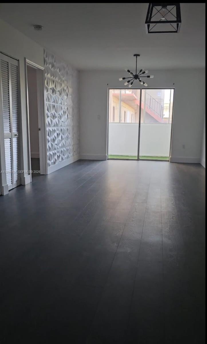 6055 W 19th Ave #209, Hialeah FL 33012