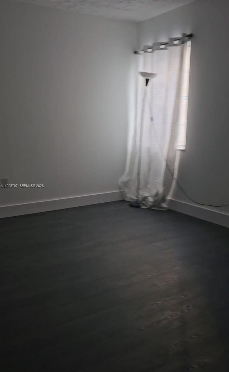 6055 W 19th Ave #209, Hialeah FL 33012