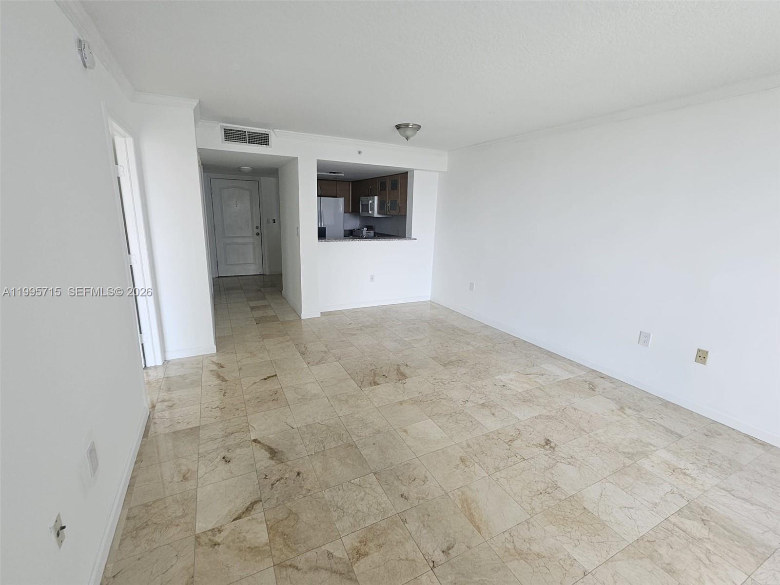 2101 Brickell Ave #2111, Miami FL 33129