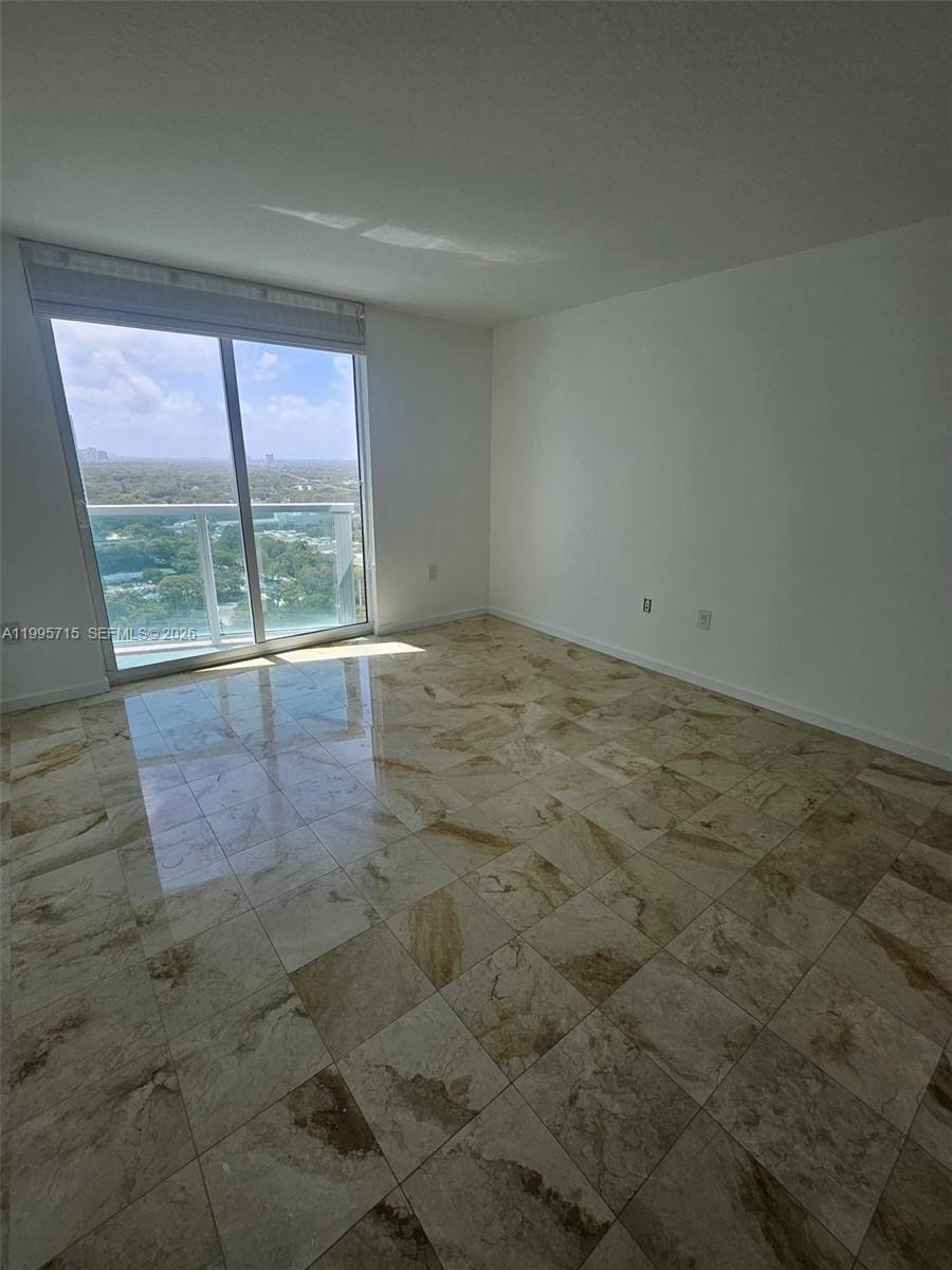 2101 Brickell Ave #2111, Miami FL 33129