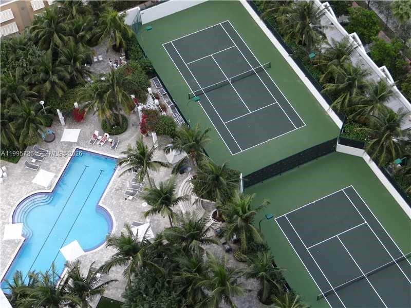 1000 S Pointe Drive #905, Miami Beach FL 33139