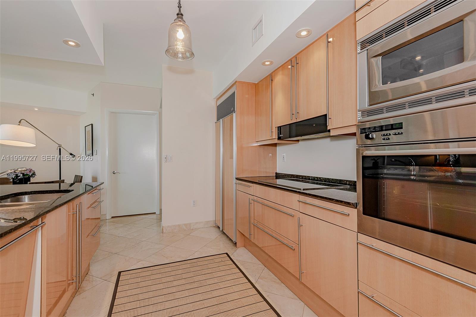 1000 S Pointe dr #906, Miami Beach FL 33139