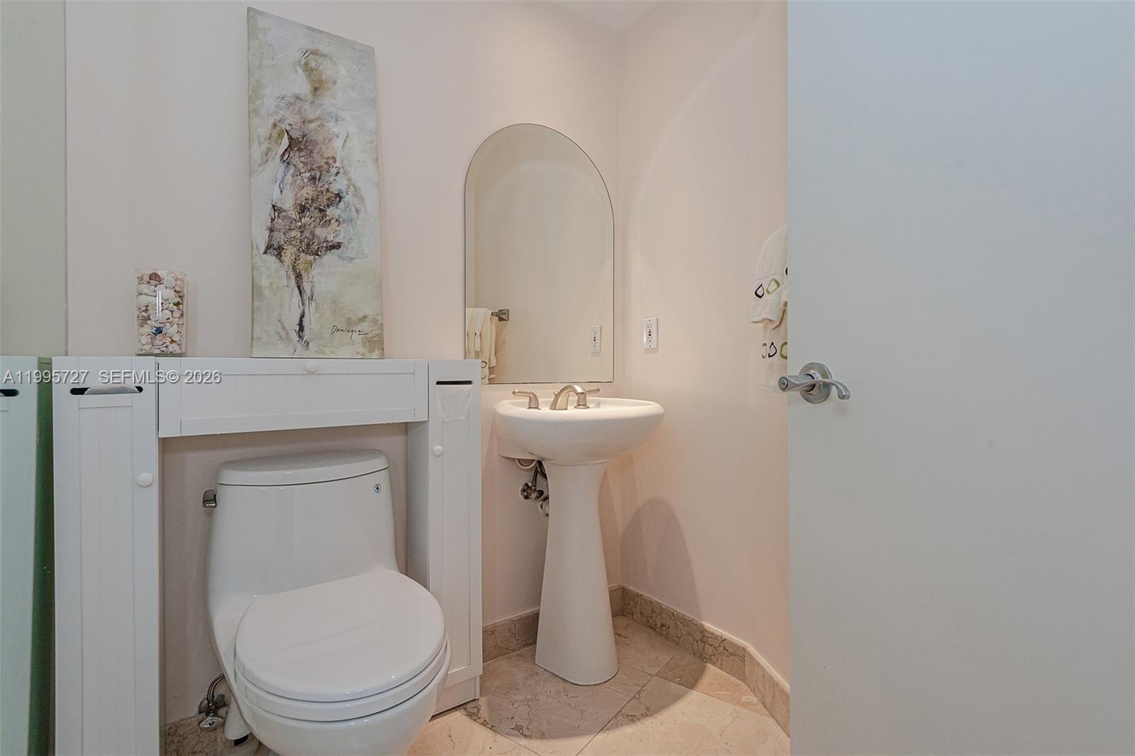 1000 S Pointe dr #906, Miami Beach FL 33139