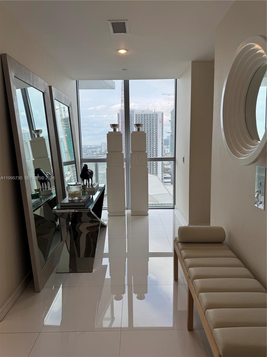 1100 Biscayne Blvd #2605, Miami FL 33132